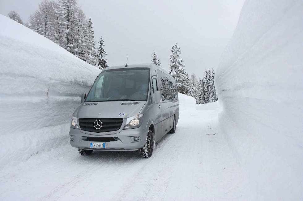 Minibus Mercedes-Benz Capri at the Passo San Pellergino in Val di Fassa during winter