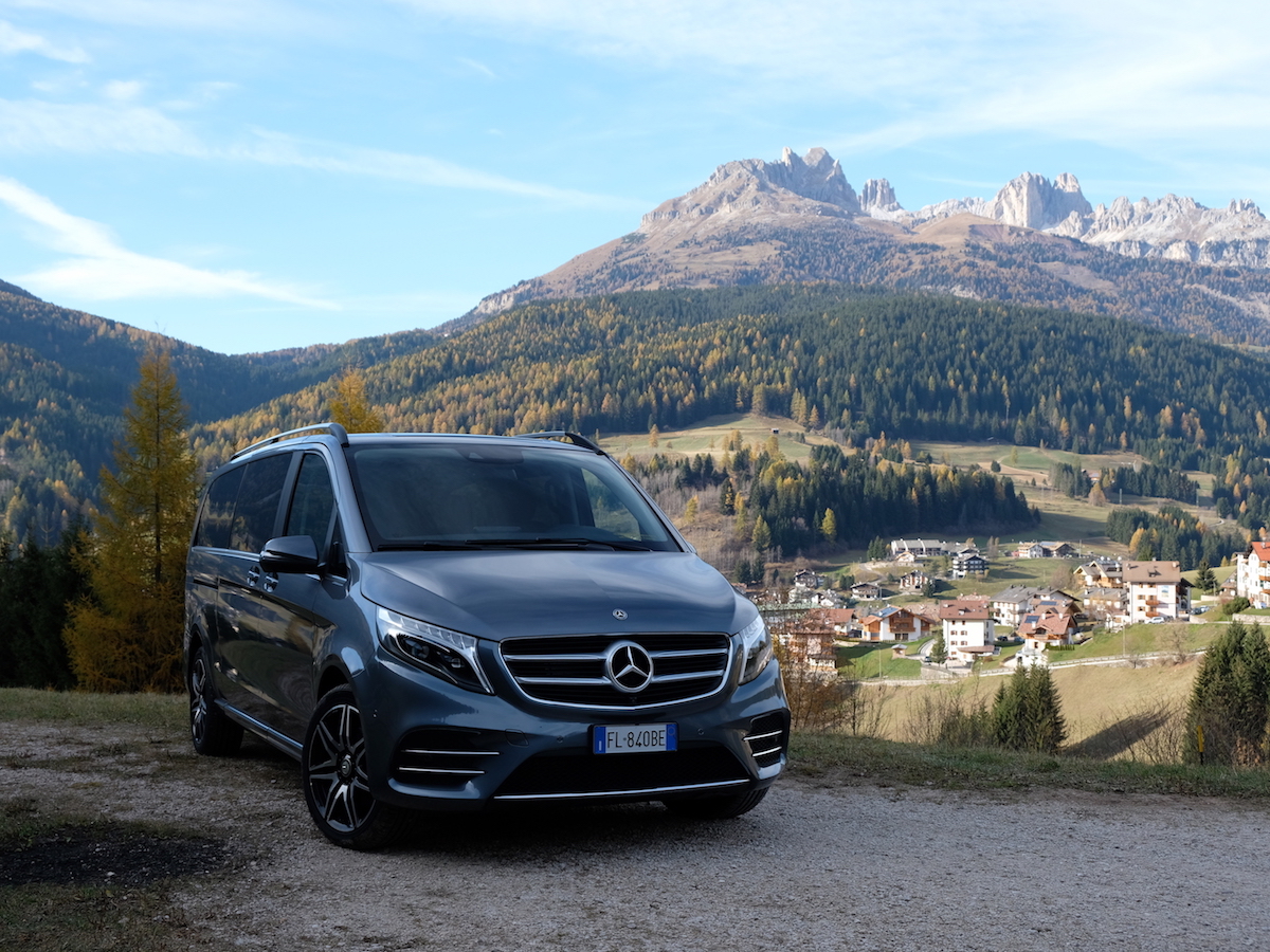 Foto Mercedes-Benz Classe V di Desilvestro Taxi e Viaggi in Val di Fassa